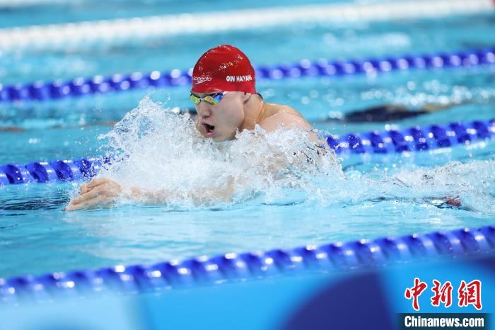 巴黎奥运200米蛙泳半决赛爆冷无缘决赛，覃海洋