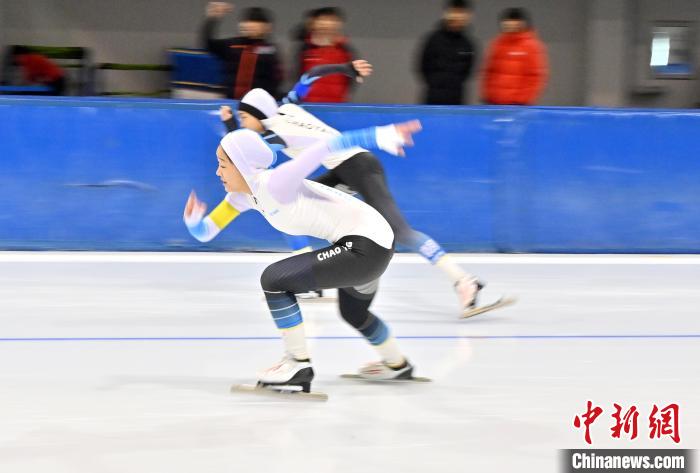 吉林青少年速滑锦标赛开赛 张思刷新纪录后备人