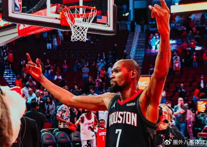 杜兰特致命失误后准绝杀，爱德华兹42分登顶今日