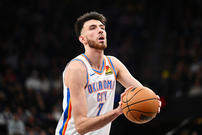 森林狼半场领先雷霆 球星对决成焦点